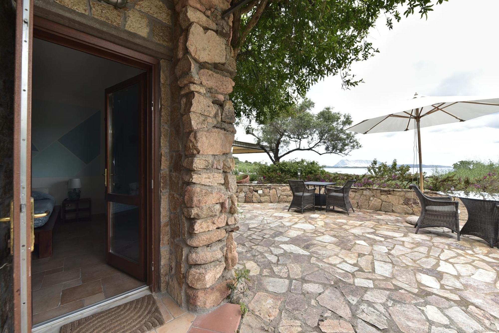 Villa Minda Lodge & View Сан-Теодоро Экстерьер фото